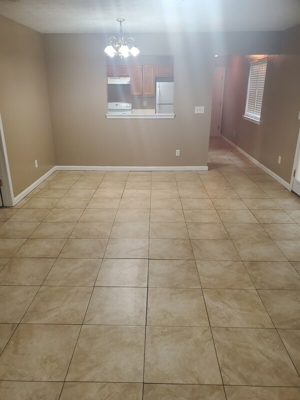 Building Photo - 6227 Dorsett Shoals Rd