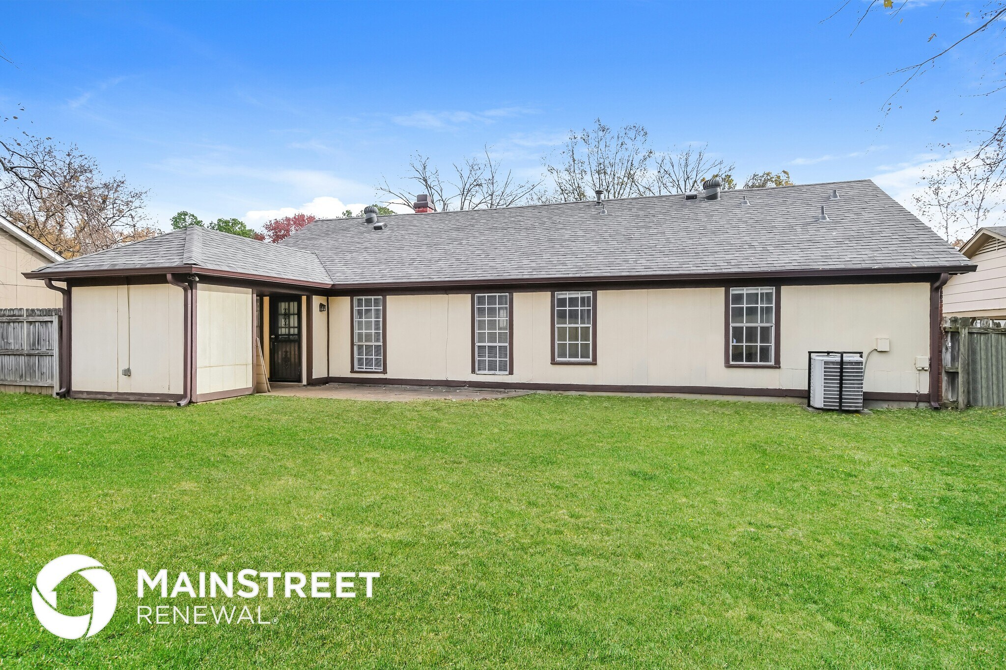 Building Photo - 4491 Grinstead Cove