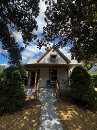 Building Photo - 3-Bedroom 2-bathroom house in Cottage Grove