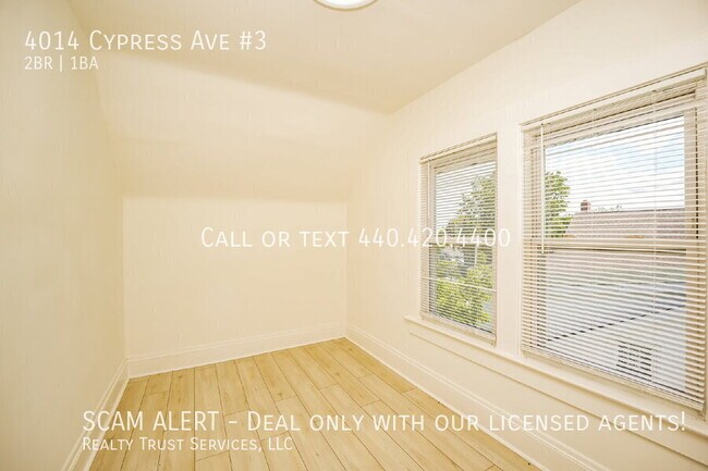Building Photo - 4014 Cypress Ave