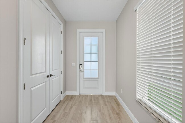 Building Photo - 3552 NW Solange Ct