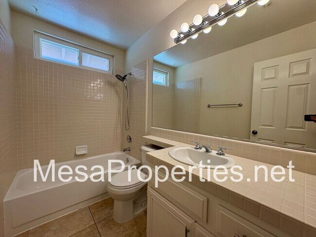 Building Photo - 14095 Bancroft Ct