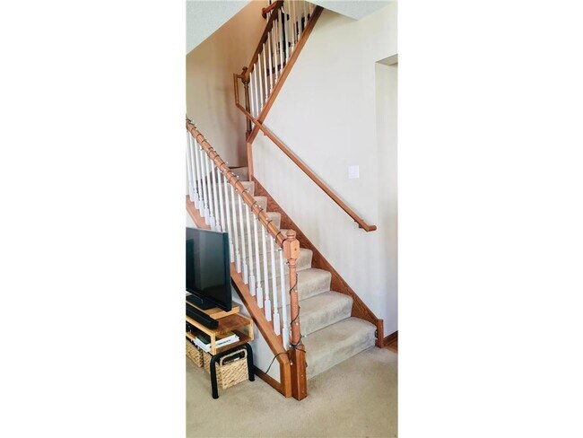 Building Photo - 681 Cobblestone Way