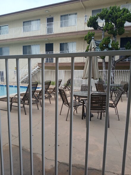 Building Photo - 25925 Narbonne Ave