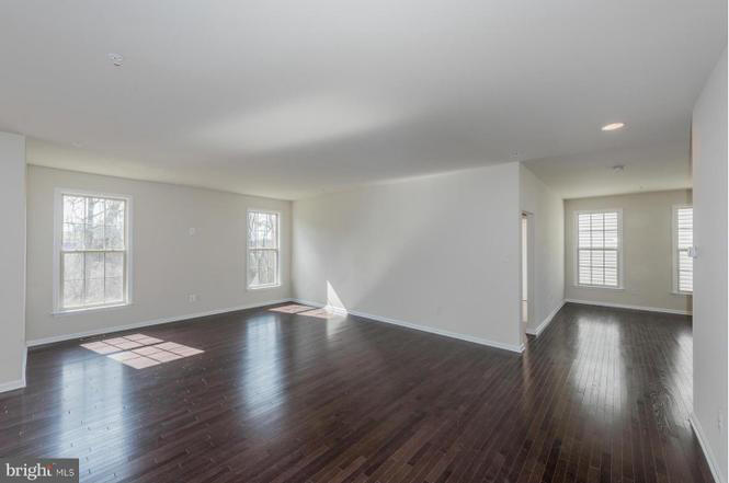 Building Photo - 2302 Grove Hurst Ln