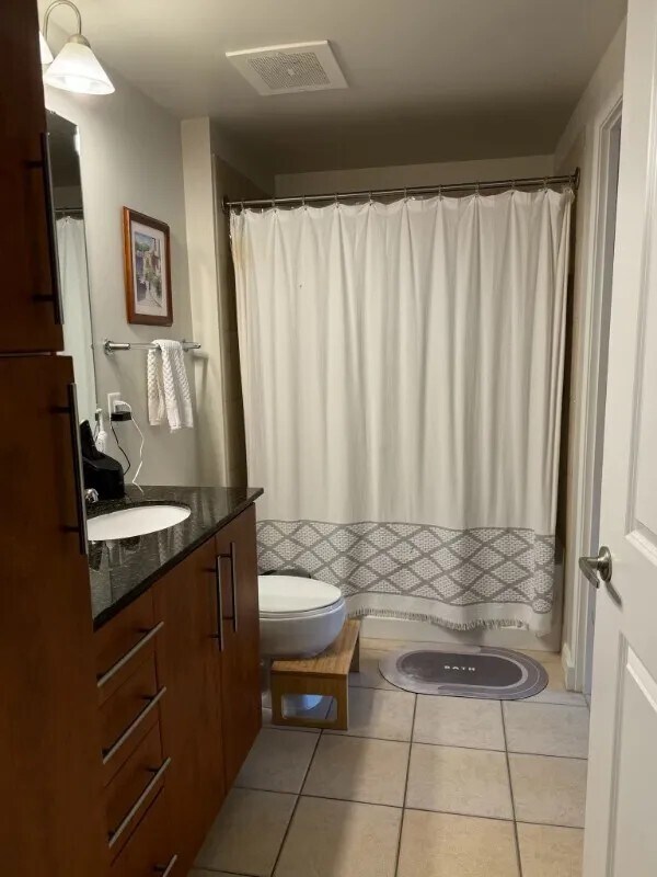 Building Photo - 1021 N Garfield St