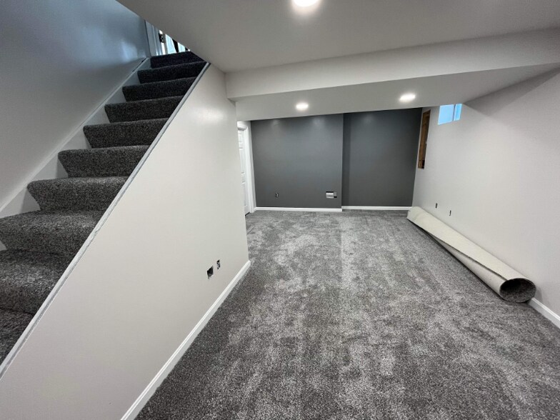 Building Photo - 1337 Inlet Ct