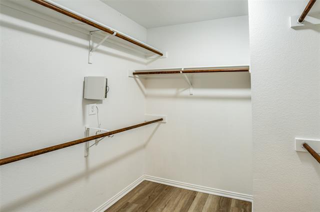 Building Photo - 213 Port Ingleside Dr