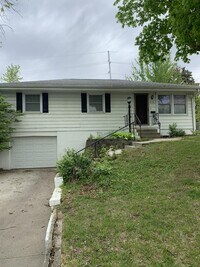 Building Photo - 6106 Ellison Ave