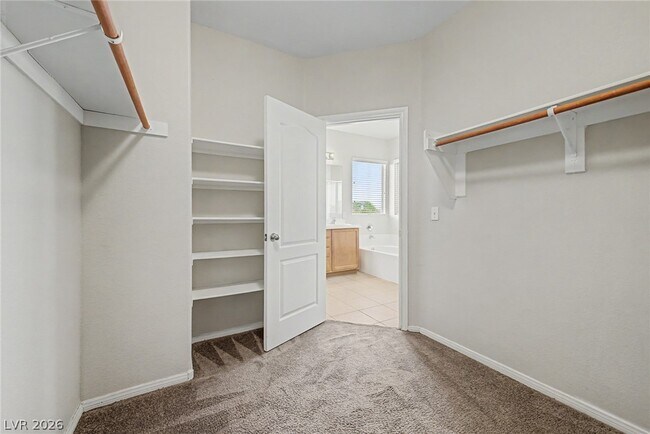 Building Photo - 10750 Avenzano St