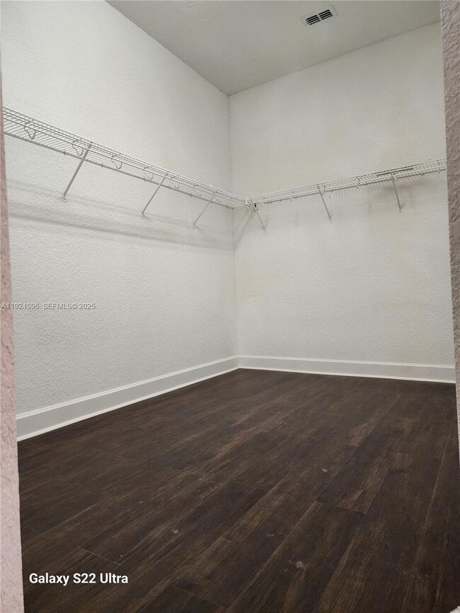 Building Photo - 2802 Quiet Water Trail