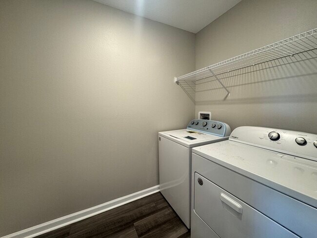 Building Photo - 4 Bed/3 Bath/2 Car Garage New Construction...