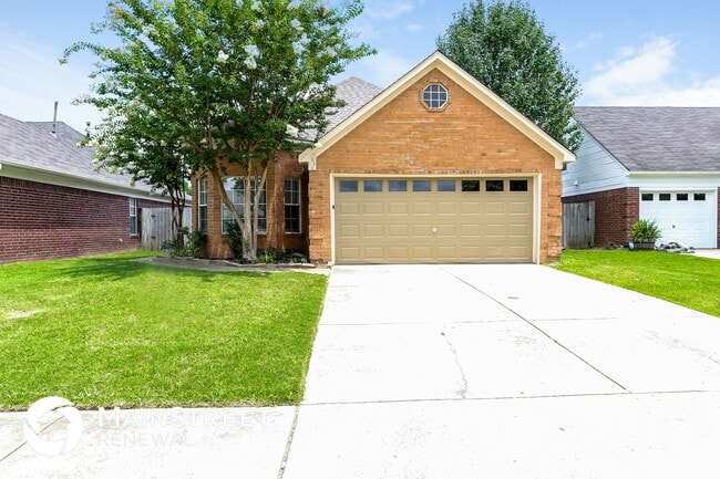 Building Photo - 7644 Tally Ho Dr E