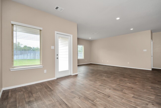 Building Photo - 5415 Dover Ter Wy