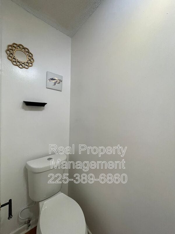 Building Photo - 1511 Cristy Dr