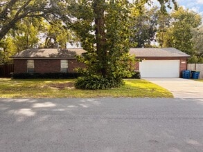 Building Photo - 2112 Spanish Bluff Dr