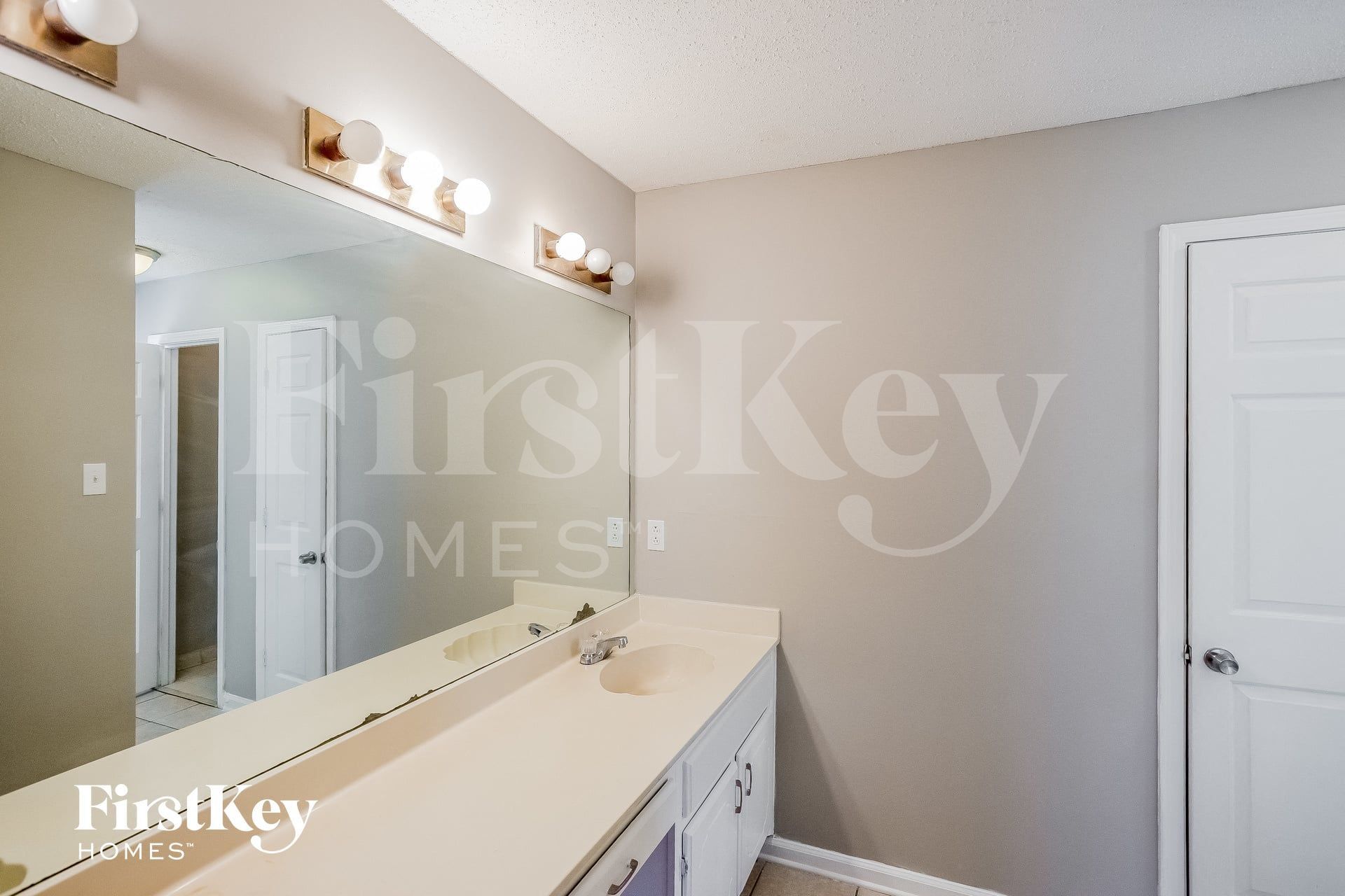 Building Photo - 4644 Winterpark Dr