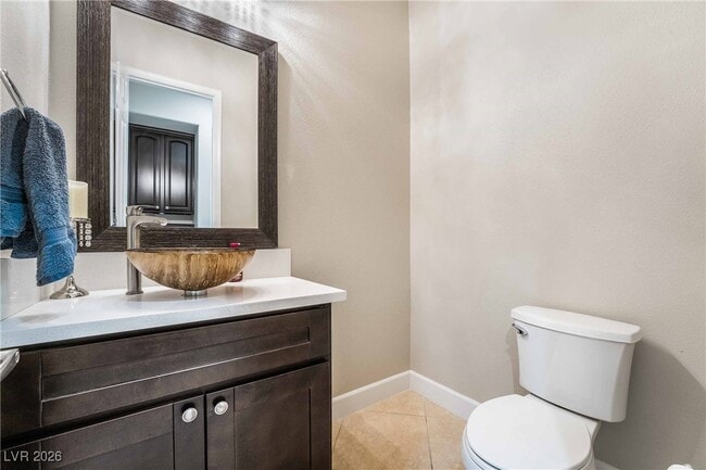 Building Photo - 2475 Blackcraig St