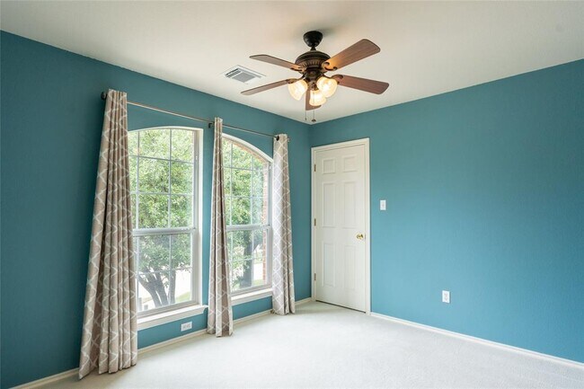 Building Photo - 1106 Camden Cove