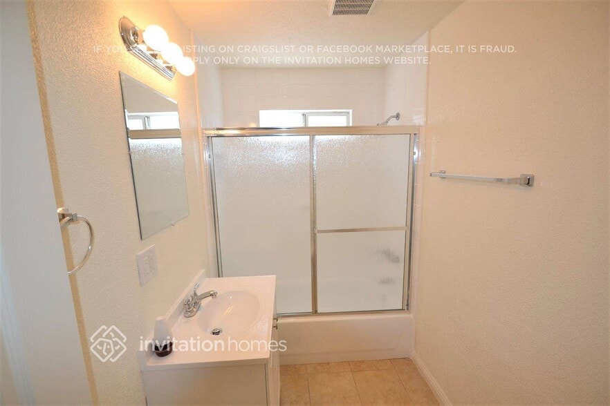 Building Photo - 22310 Devlin Ave