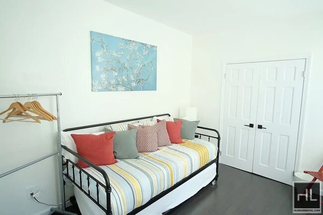 Building Photo - QUINCY STREET