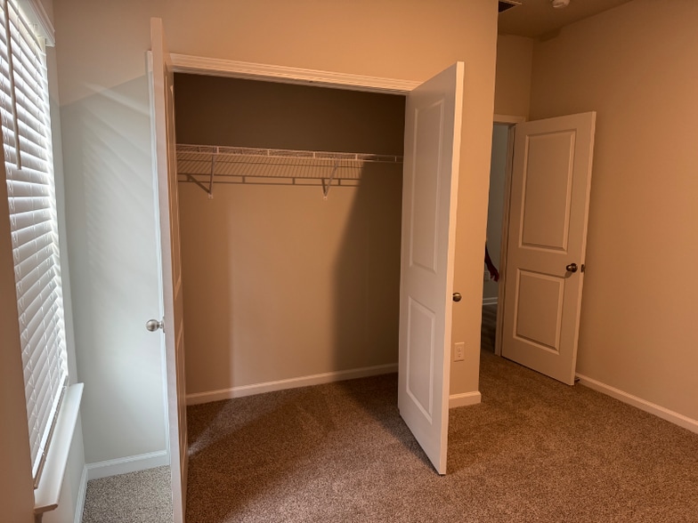 Building Photo - 8149 Huspa Ave