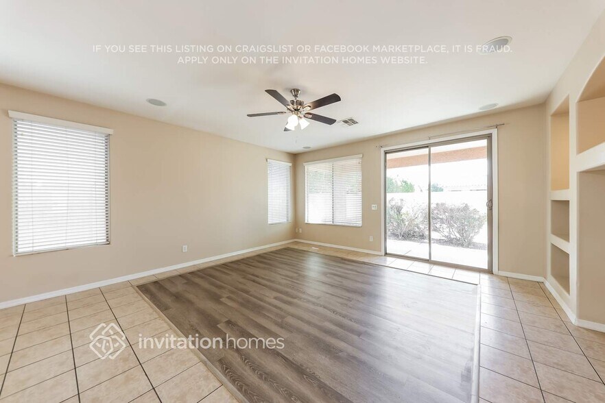 Building Photo - 5405 W Siesta Way