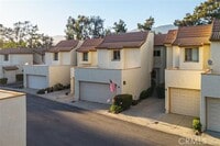 Building Photo - 875 Endicott Dr