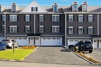 Building Photo - 7 Elise Ave