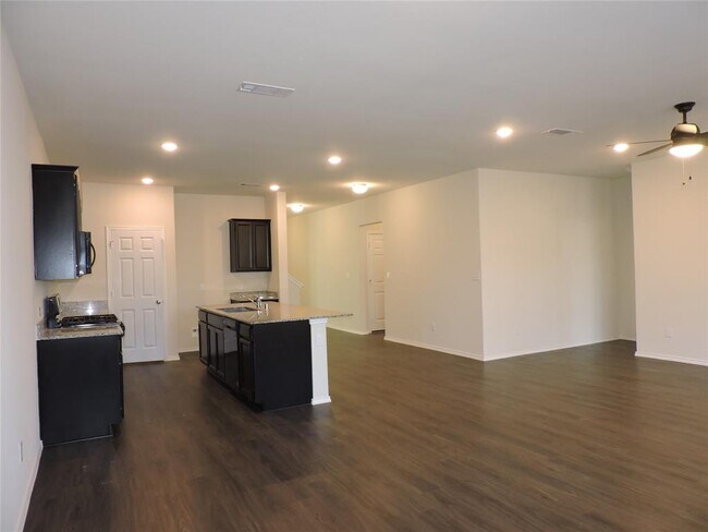 Building Photo - 4022 Timber Sapp Dr