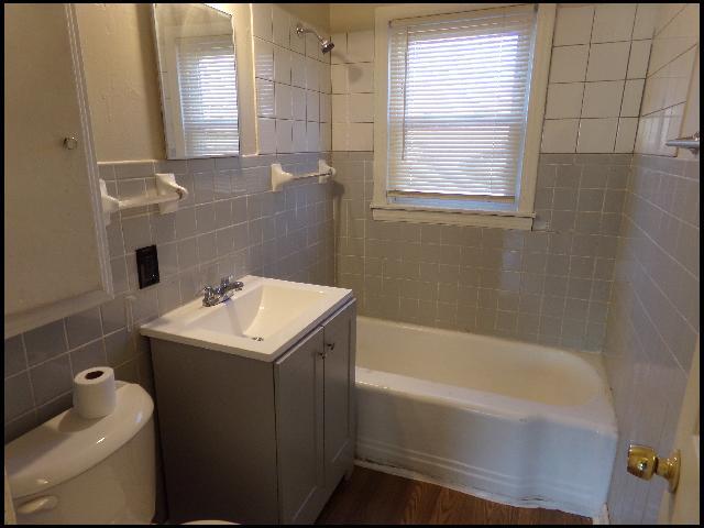 Building Photo - 1320 Adams St