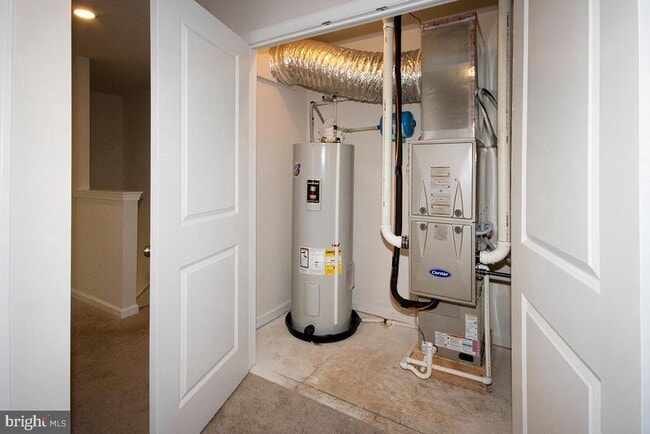 Building Photo - 117 Mazzeo Dr