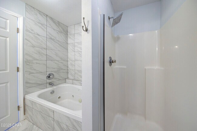 Building Photo - 2502 US-98