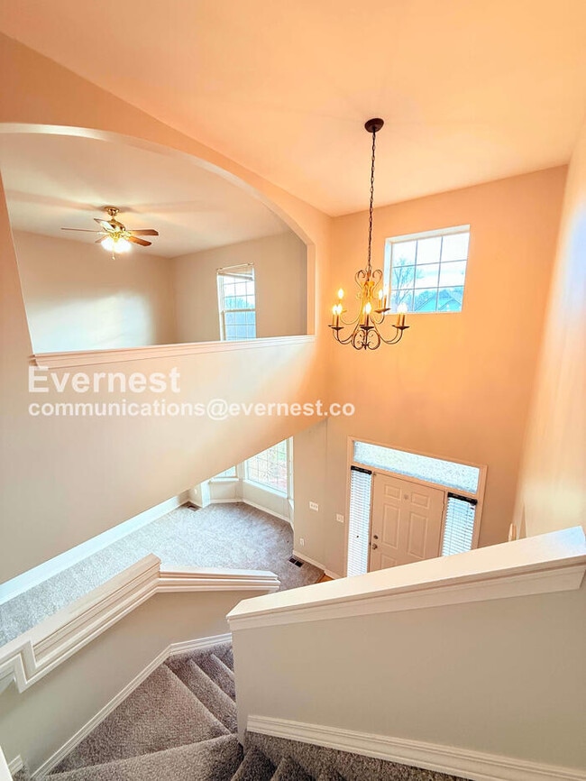 Building Photo - 1660 Brookdale Dr