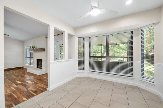 Building Photo - 6806 Edinburgh Cove