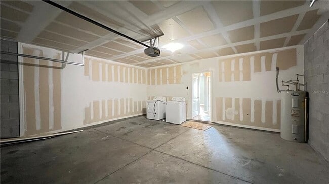 Building Photo - 16554 Broadford Ln