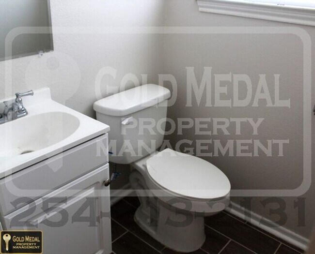 Building Photo - 503 Longhorn Cir