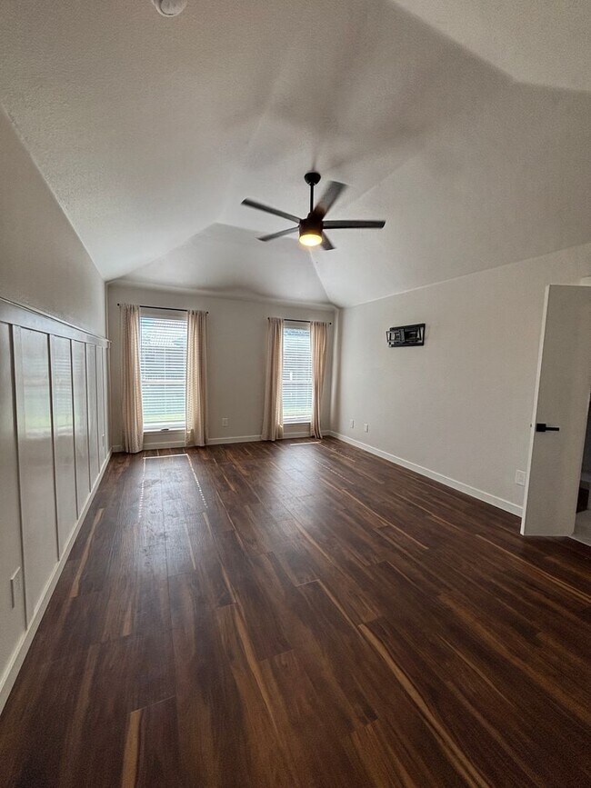 Building Photo - 1117 Marcia Ln