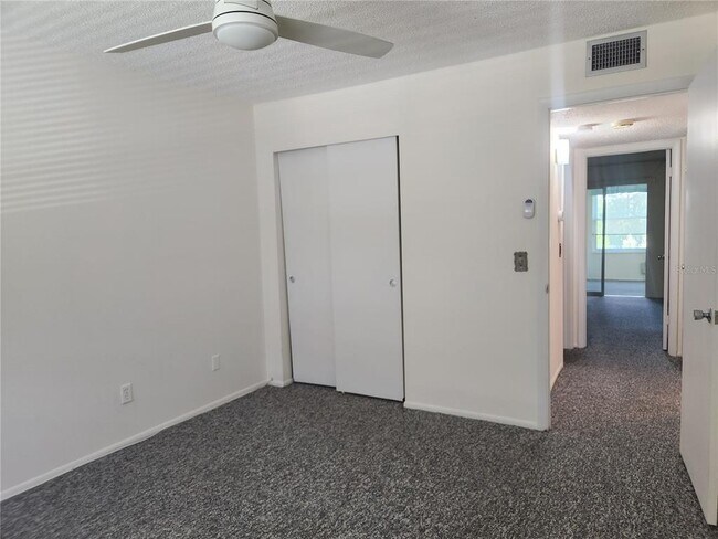 Building Photo - 2358 Ecuadorian Way