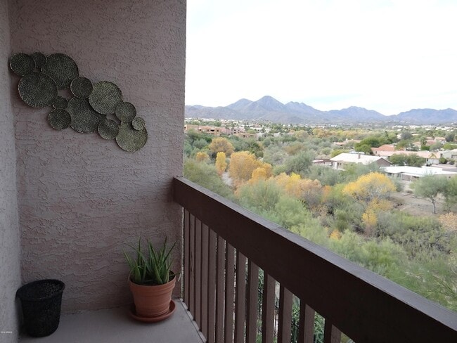 Building Photo - 16644 E Westby Dr