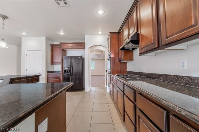 Building Photo - 536 Copper View St