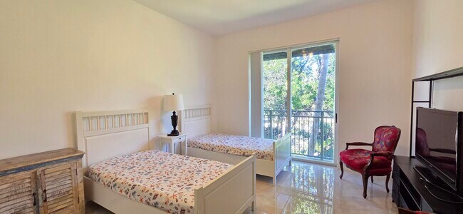 Building Photo - 11790 St Andrews Place