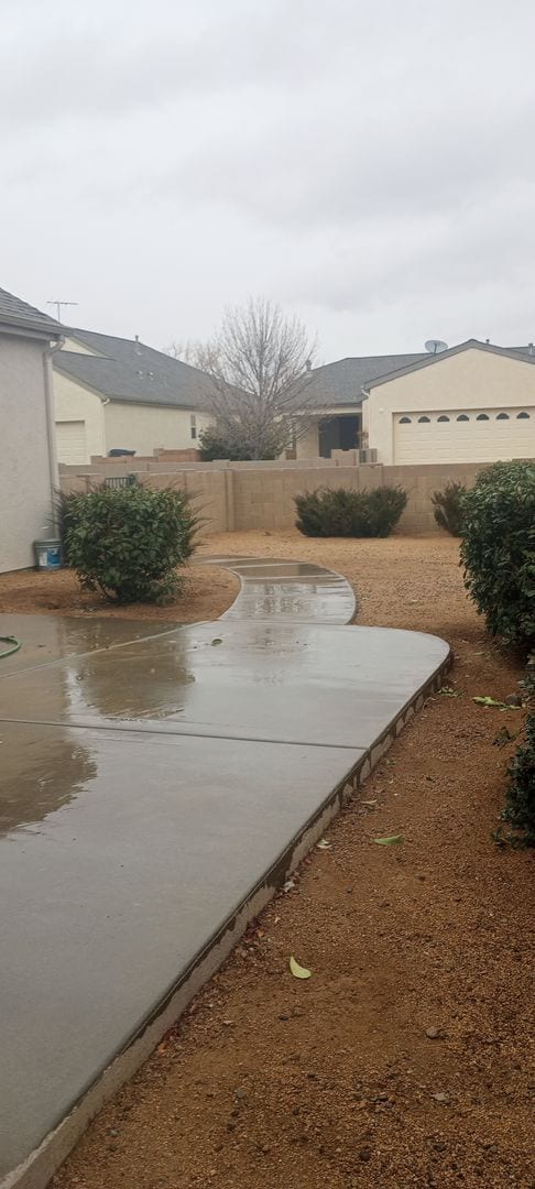 Building Photo - Cute Home Located In The Stoneridge Golf Community