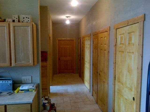 Building Photo - 20 Clearview Dr