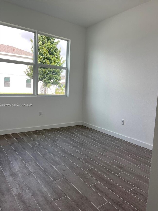 Building Photo - 4524 Catalina Wy