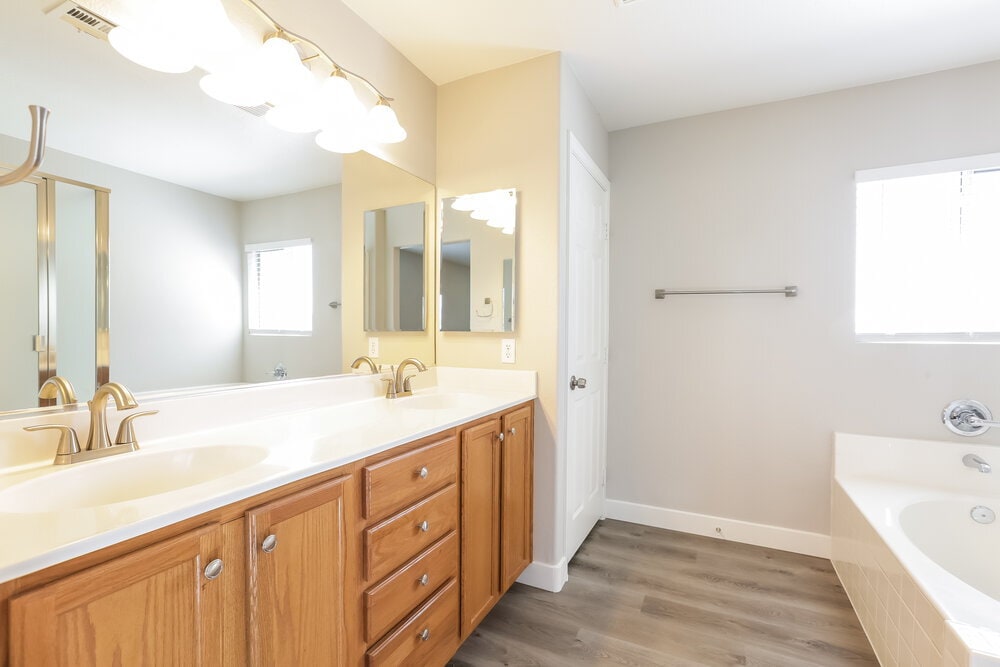 Building Photo - 6441 Pronghorn Ridge Ave