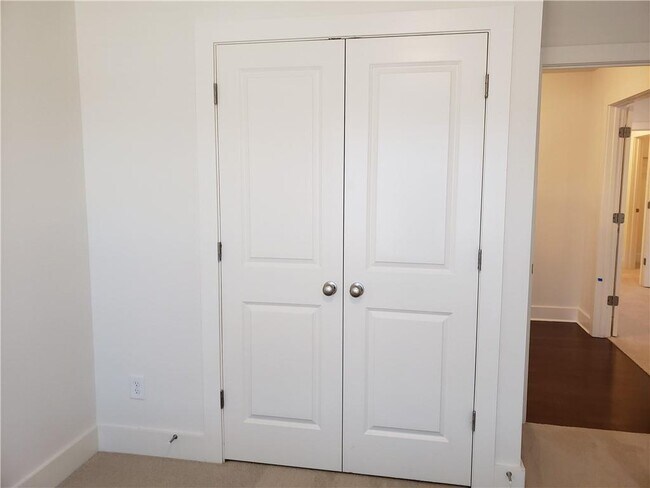 Building Photo - 1250 Bar Harbor Pl