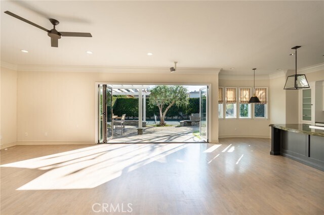 Building Photo - 1018 11th St