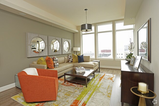 1BR,1BA - 849SF - LIVING ROOM - Uptown by Onni