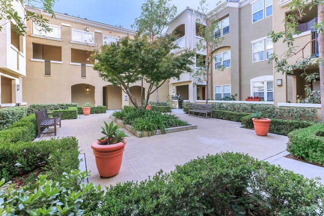 Building Photo - Laurel Terrace Apartment Homes